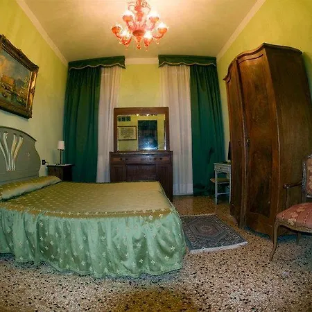 Pensionat Al Lion Morosini