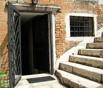 Al Lion Morosini Pensionat Venedig