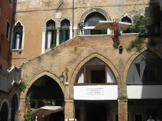Al Lion Morosini Pensjonat