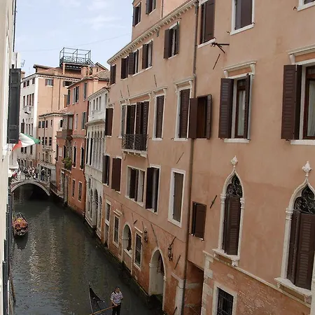 Guest house Al Lion Morosini *